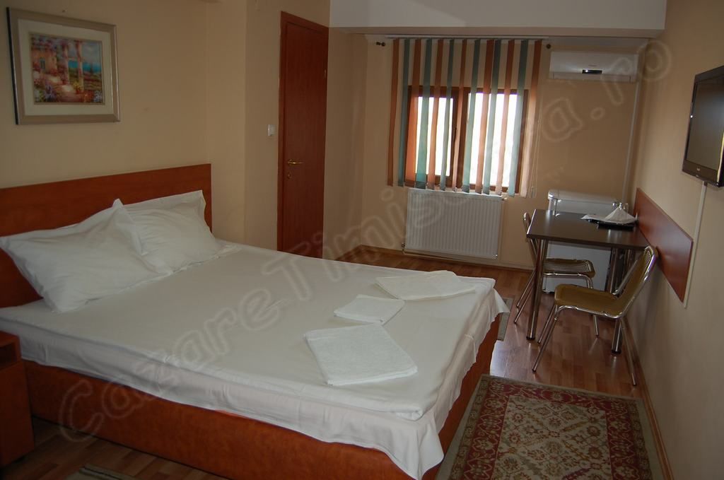 Cazare in Timisoara - PENSIUNEA IVU &  RAUL - Giroc (2 Km De Timisoara)