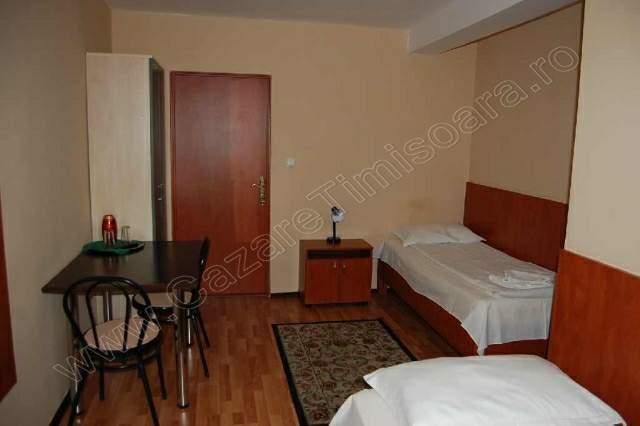 Cazare in Timisoara - PENSIUNEA IVU &  RAUL - Giroc (2 Km De Timisoara)