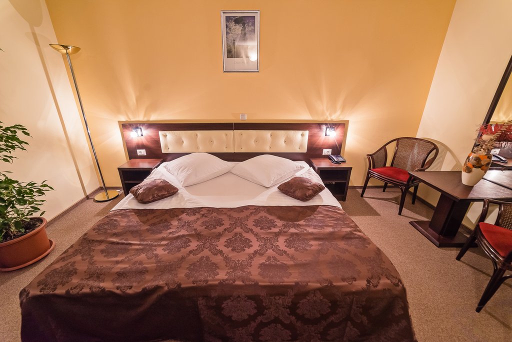 Cazare in Timisoara - HOTEL NEON - Timisoara Cazare in Timisoara - HOTEL NEON - Timisoara