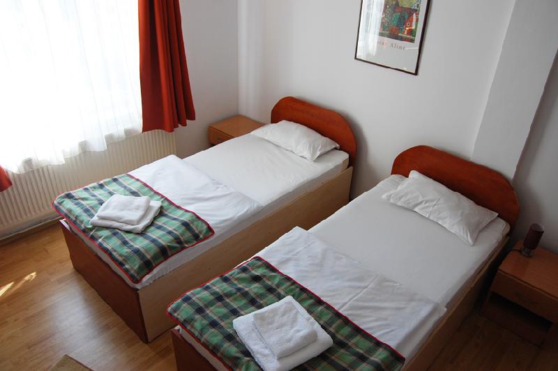 Cazare in Timisoara - PENSIUNEA NEXT - Timisoara